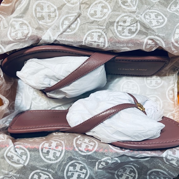 NWT. Flash sale ⚡️⚡️Rate Lavender Tory Burch Classic Flip Flop - Picture 5 of 8